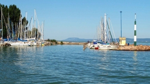 Balatonföldváron, ingatlan eladó