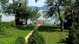 Nádas nélküli közvetlen vízparti ingatlan, saját stéggel a Balaton déli partján